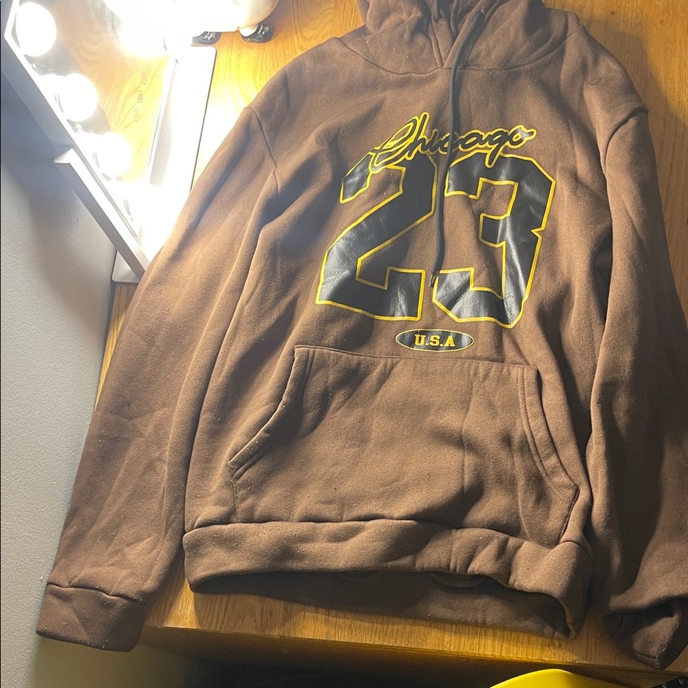 Brown Hoodie with Chicago 23 USA Print